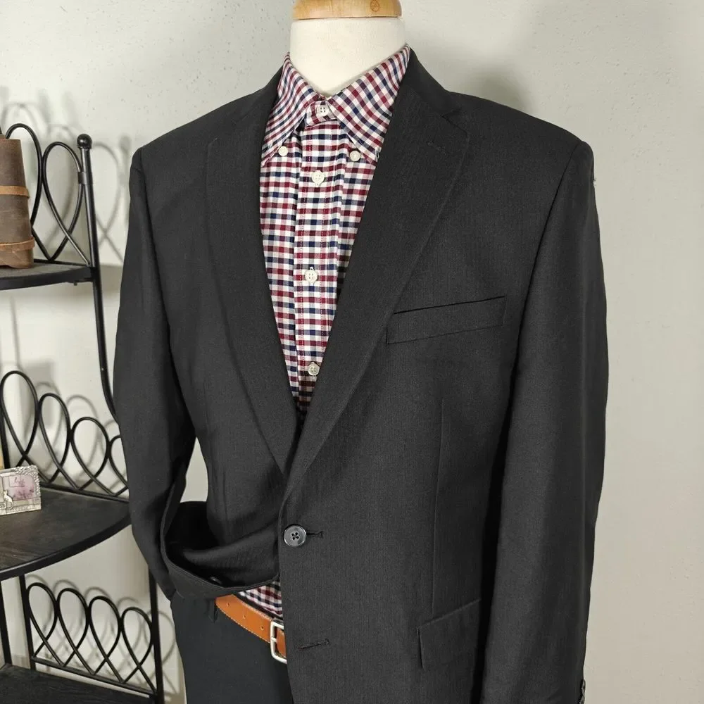 Calvin Klein Men's Sport Coat Blazer Two Button Black Herringbone Poly Blend 42R